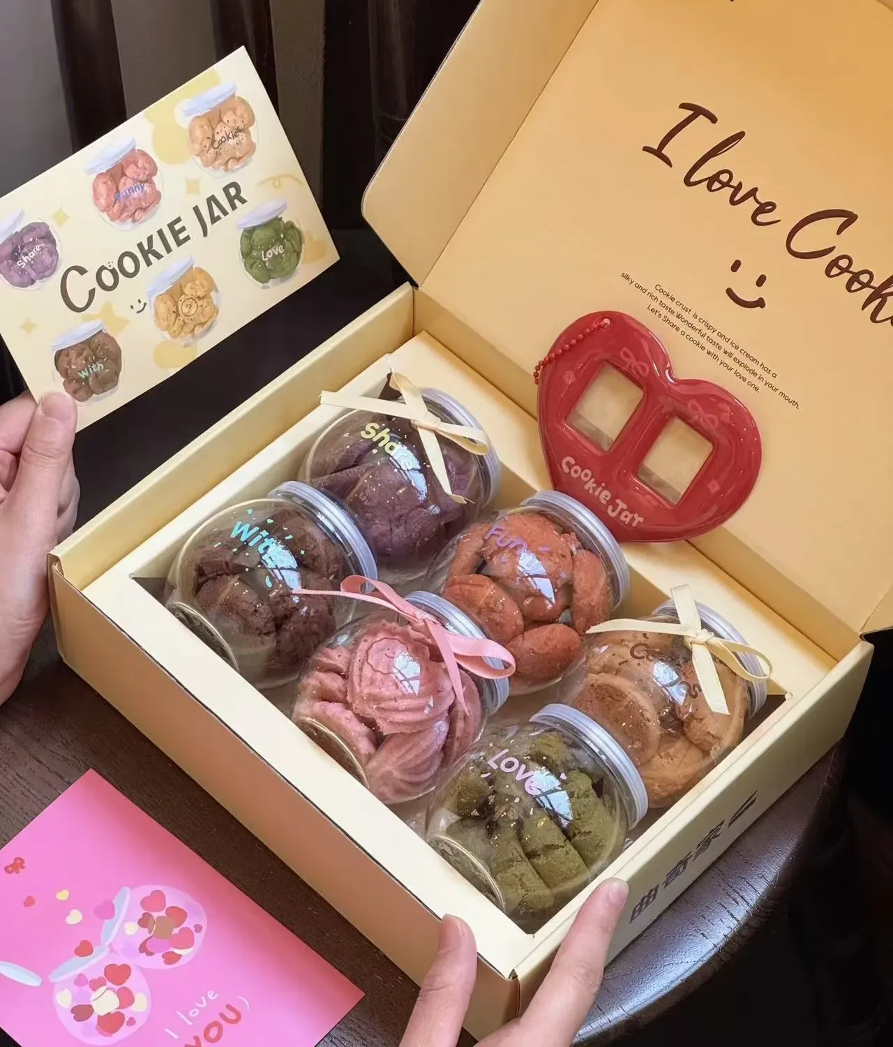 Exquisite biscuit packaging gift boxes